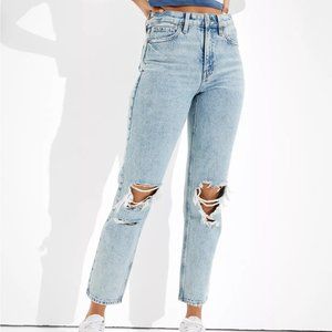 American Eagle Mom Straight Jean - Size 4 long